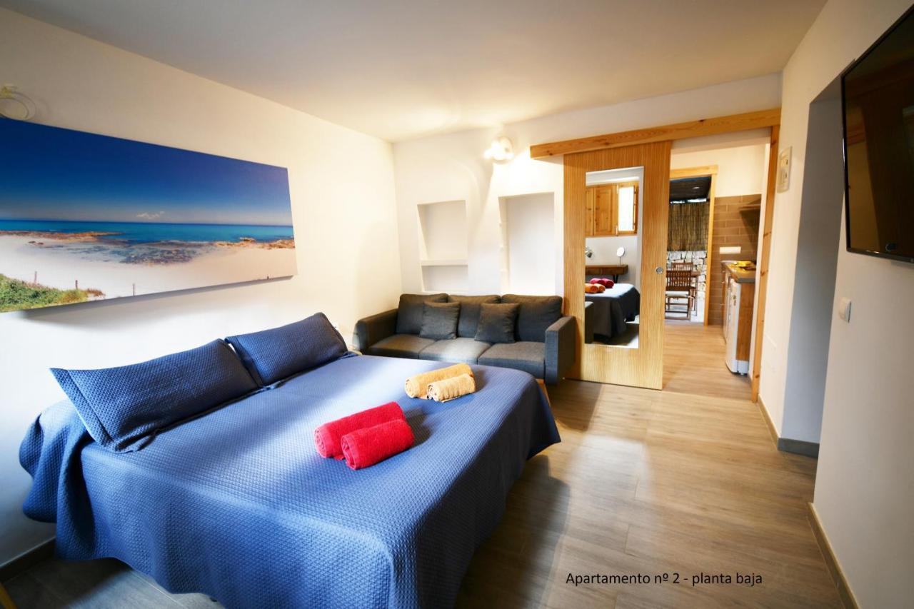 Apartamentos Cas Xurrac Es Calo  Luaran gambar