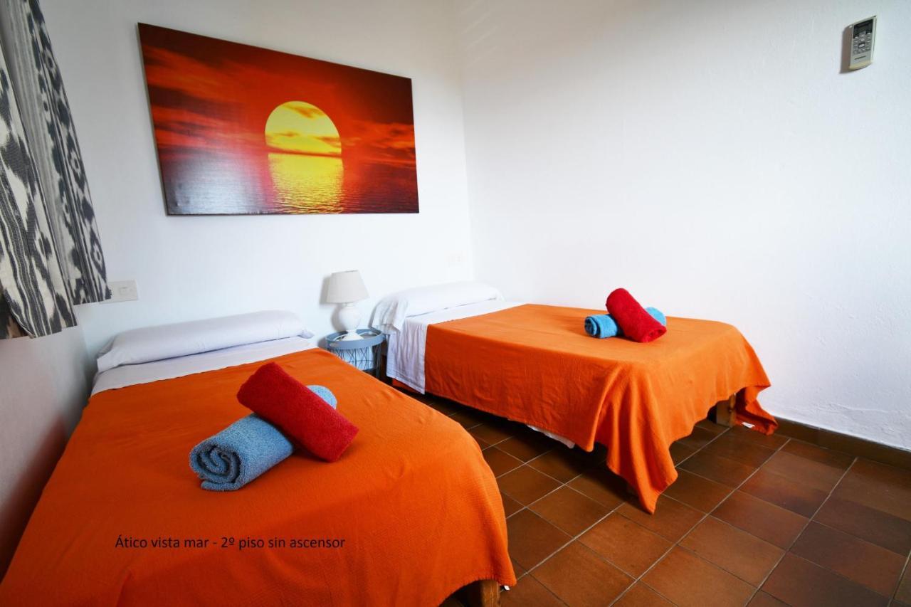 Apartamentos Cas Xurrac Es Calo  Luaran gambar