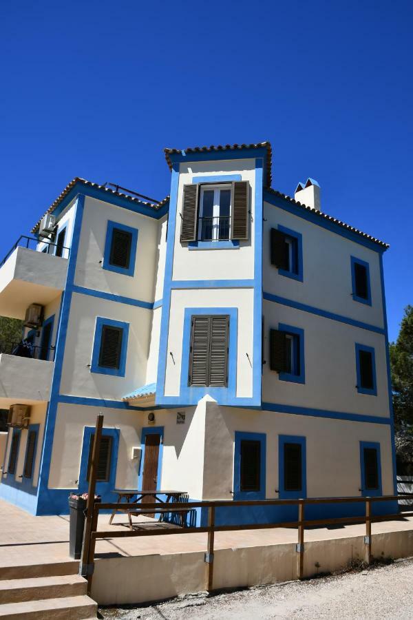Apartamentos Cas Xurrac Es Calo  Luaran gambar